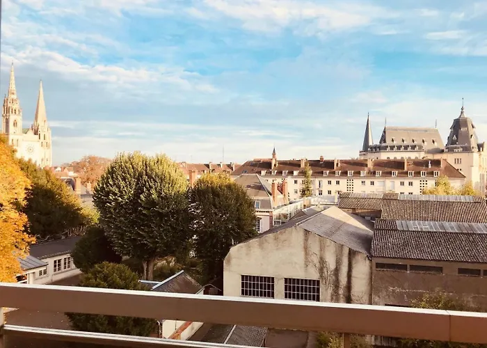 Appartement Avec Parking Et Balcon Vue Cathedrale